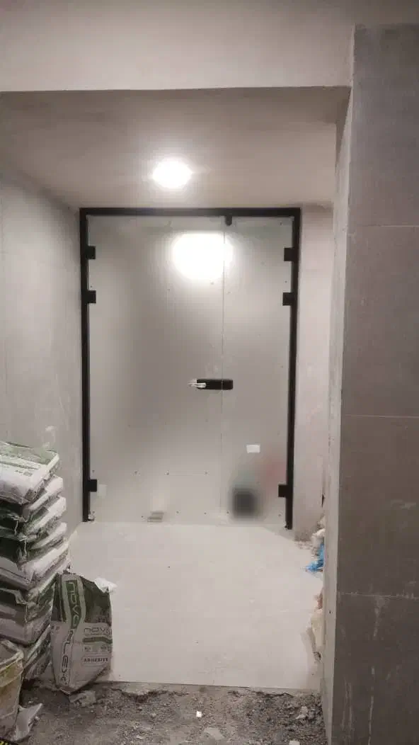 طراحی و نصب انواع شیشه سکوریت ، لمینت وضدگلوله|خدمات پیشه و مهارت|تهران, هرندی|دیوار