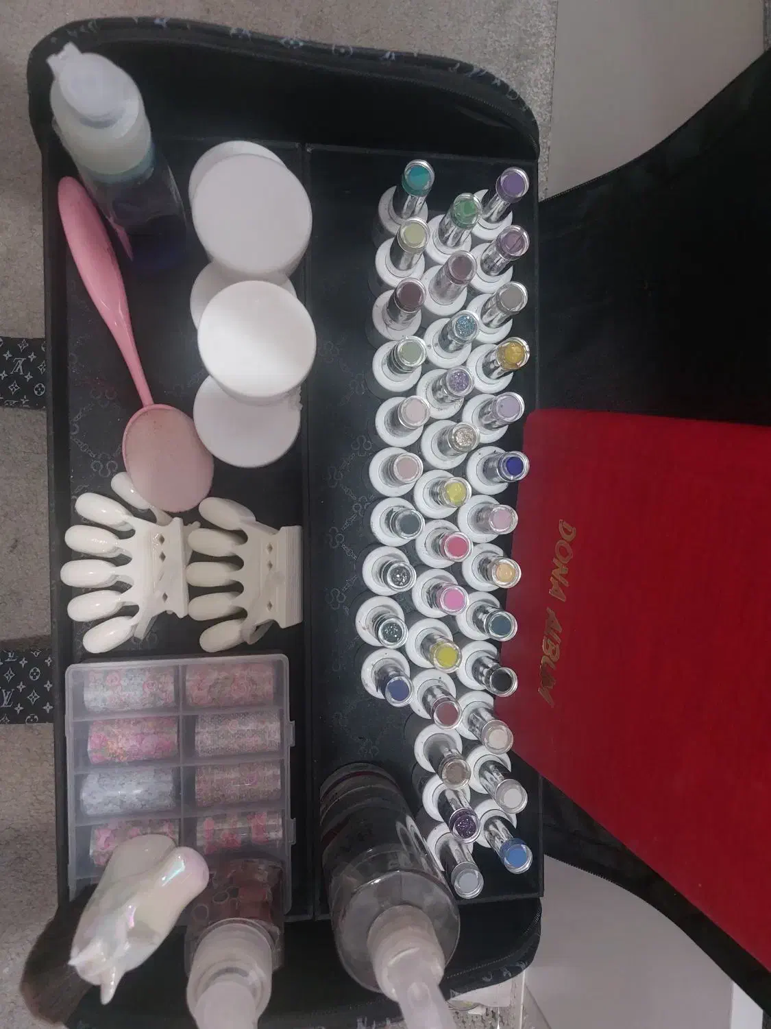 وسایل کاشت ناخن|آرایشی، بهداشتی، درمانی|شاهین‌شهر, فردوسی|دیوار