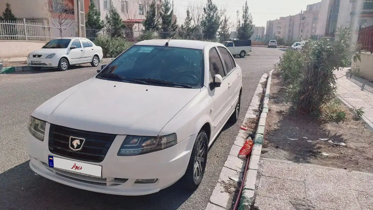 سورن ۱۴۰۰ef7|خودرو سواری و وانت|پرند, فاز ۵|دیوار