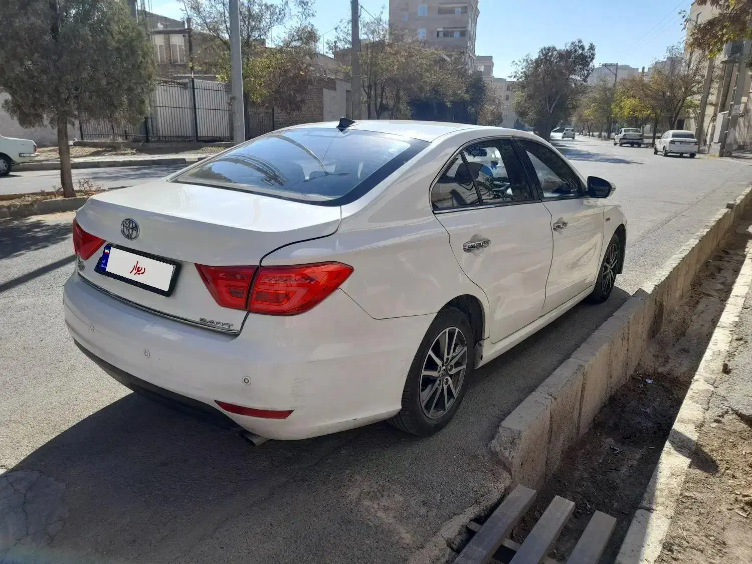 لیفان ۸۲۰موتور صفر معاوضه با شاسی بلند تا ۱۳۰۰|خودرو سواری و وانت|اراک, |دیوار