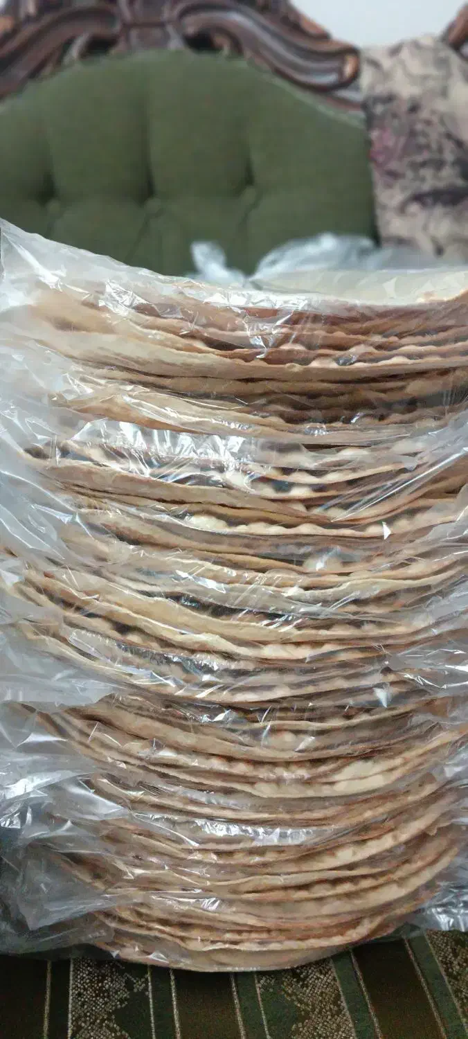 نان خشک سنتی گندم کامل|خوردنی و آشامیدنی|تهران, مجیدآباد|دیوار