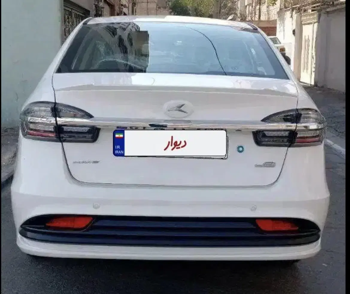 ایگل|خودرو سواری و وانت|تهران, حکمت|دیوار