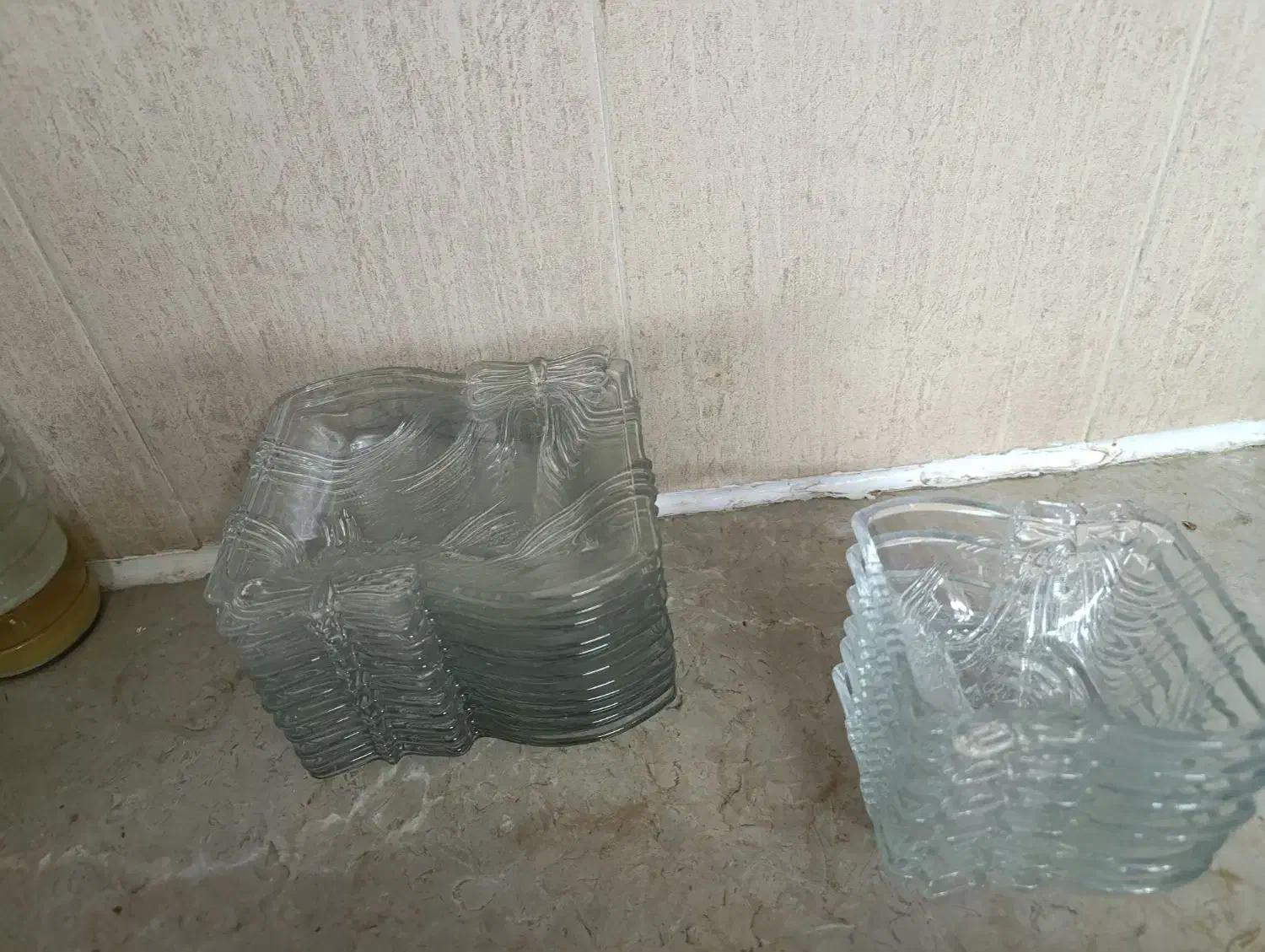 ظروف شیشه ای|ظروف سرو و پذیرایی|شیراز, نصر|دیوار