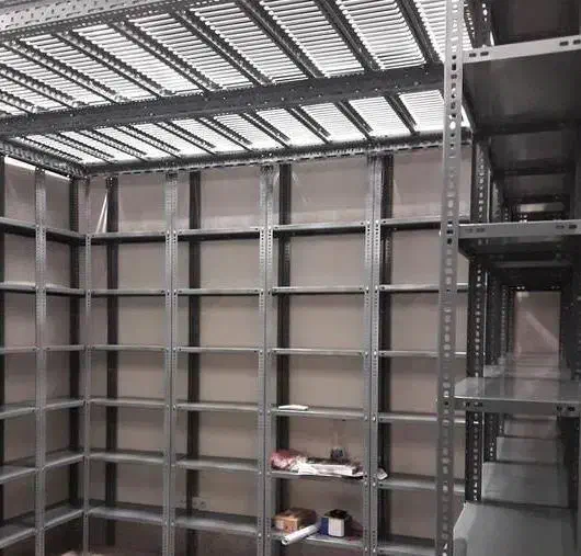 قفسه پیچ و مهره ای|فروشگاه و مغازه|رشت, پسیخان|دیوار