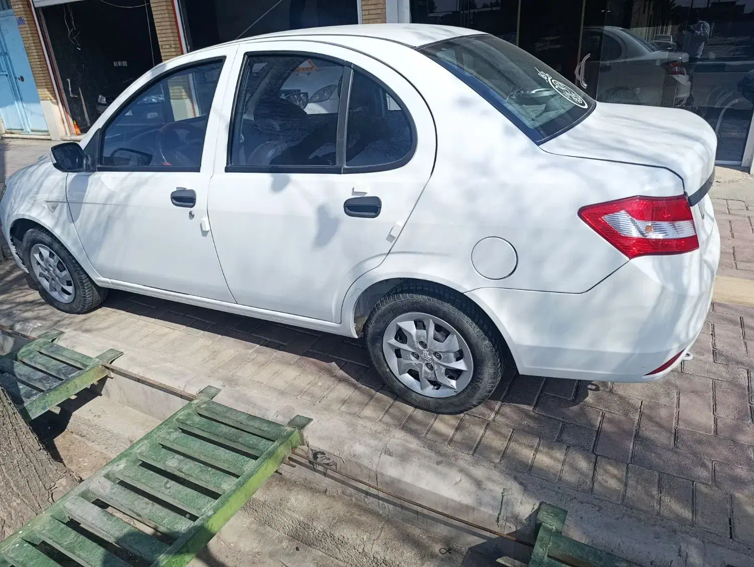 ساینا درحد یک|خودرو سواری و وانت|سیرجان, |دیوار