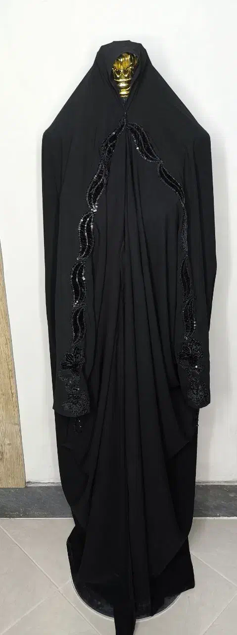 چادر عربی|لباس|تربتحیدریه, باغ سلطانی|دیوار