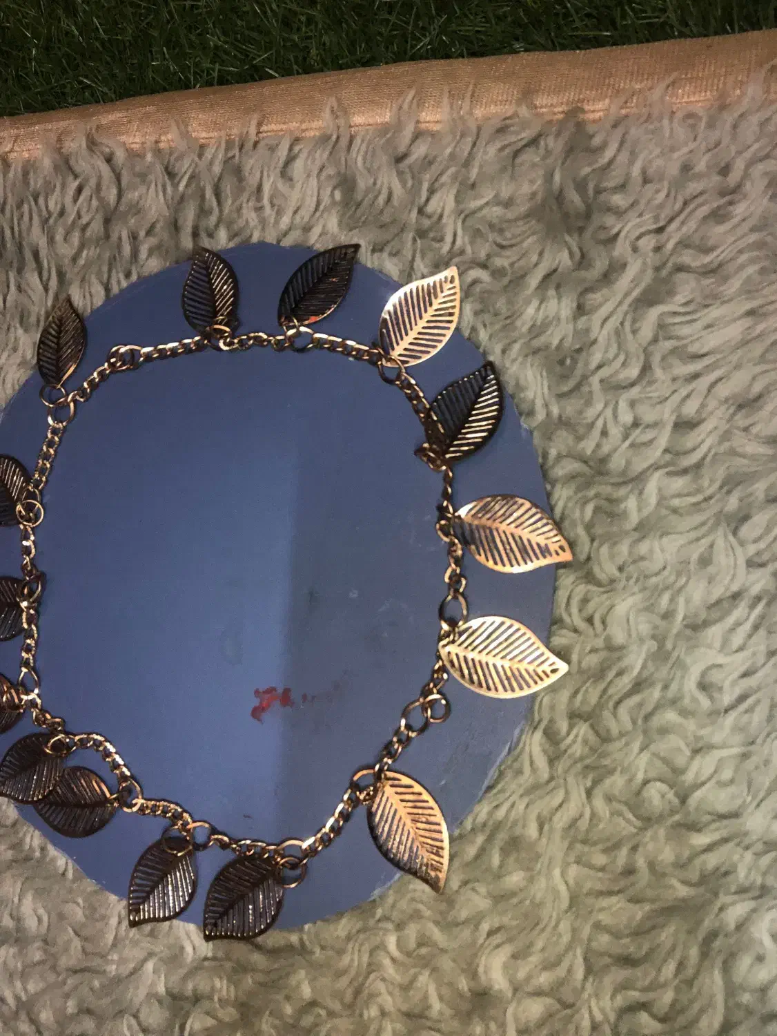 گردنبند نو‌|بدلیجات|یزد, |دیوار