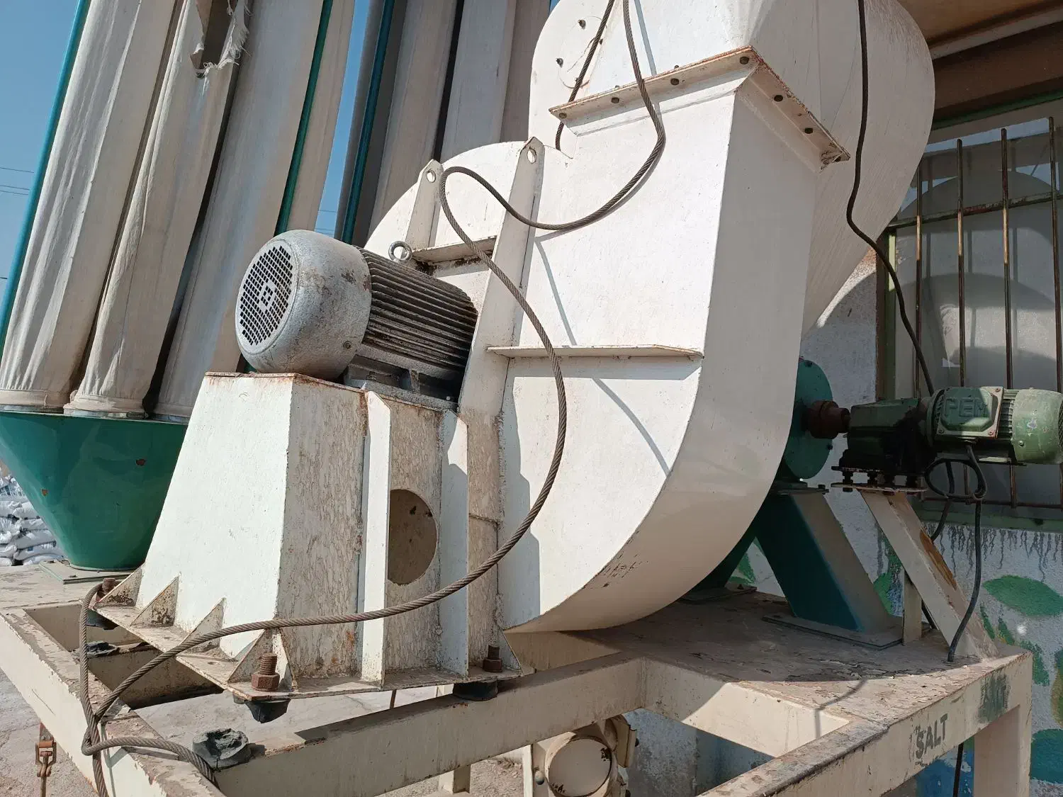 غبار گیر هواکش. فیلتر. سیکلن|ماشینآلات صنعتی|گرمسار, |دیوار