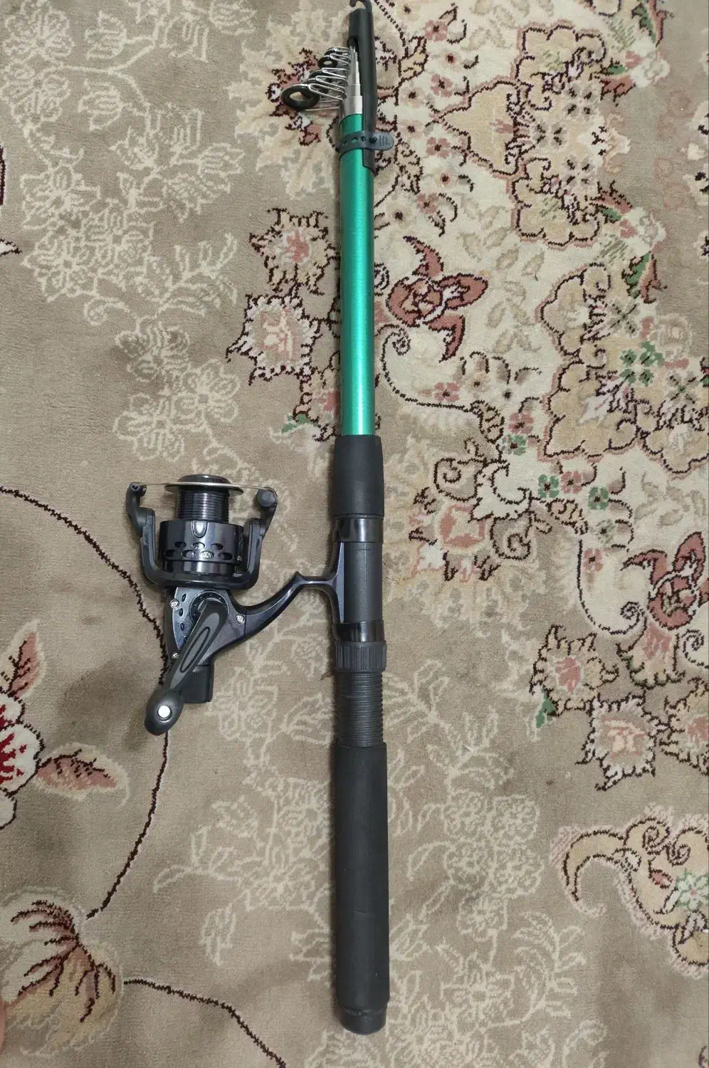 چوب و چرخ ماهیگیری|ماهیگیری|فولادشهر, A3|دیوار