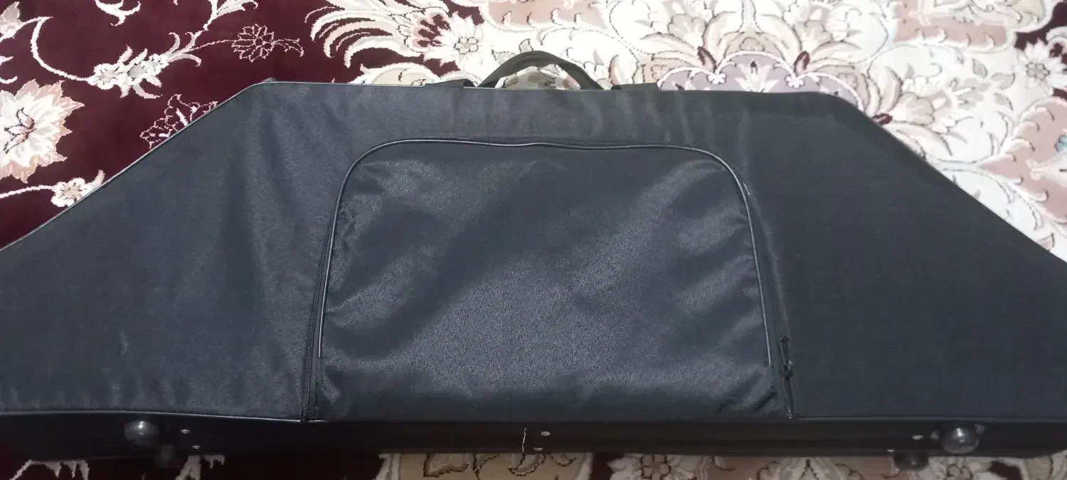 سنتور|سازهای سنتی|هشتگرد, شهرک ریحانه|دیوار