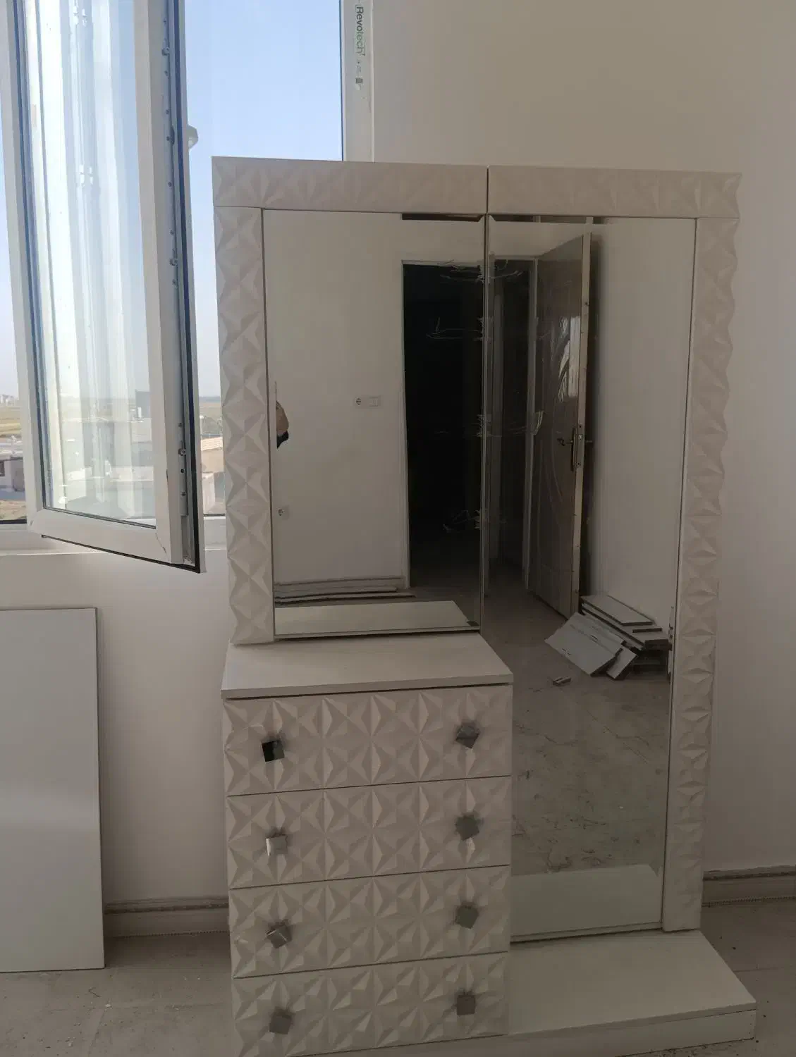 کمد|جاکفشی، کمد، دراور|قزوین, |دیوار