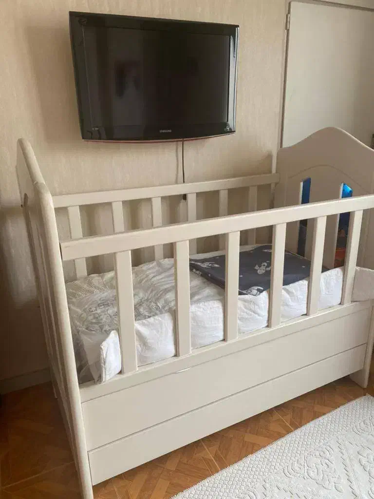 تخت و کمد بچگانه|تخت و سرویس خواب|شهریار, شهرک شاهد|دیوار