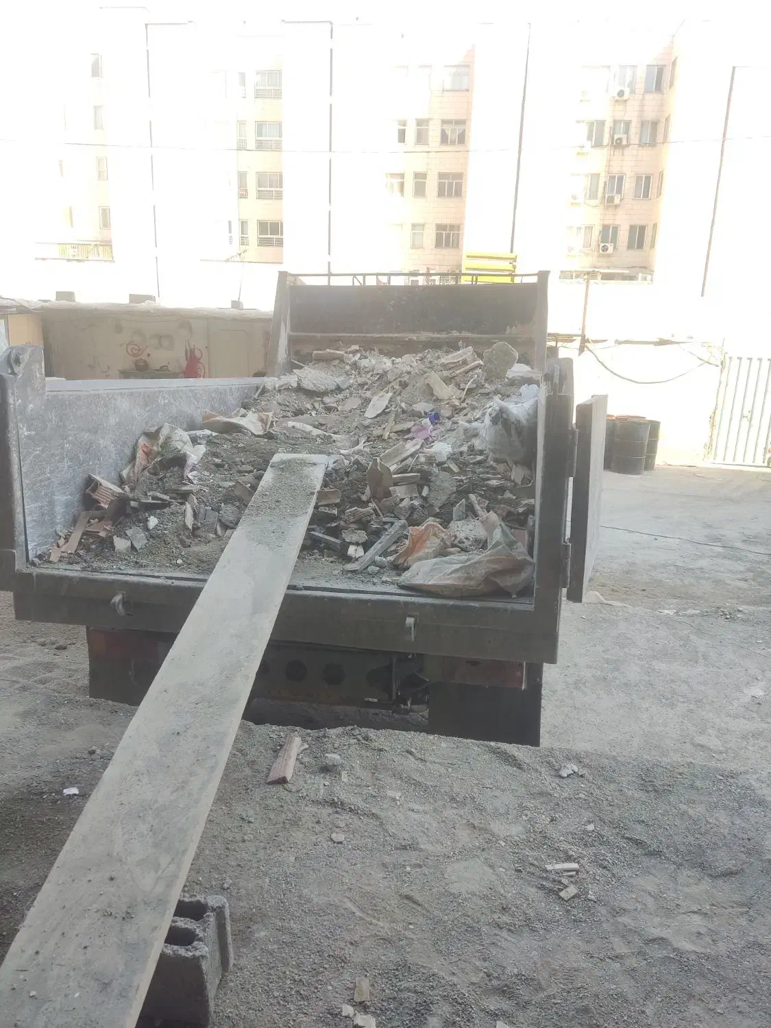 حمل نخاله و تهیه مصالح ساختمانی...بادسان اتاق بزرگ|خدمات حمل و نقل|تهران, باغ فیض|دیوار