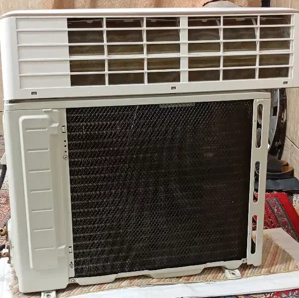 کولر گازی اسپلیت ۹۰۰۰ سرمایش و گرمایش|کولر گازی و فنکوئل|کاشان, لتحر|دیوار