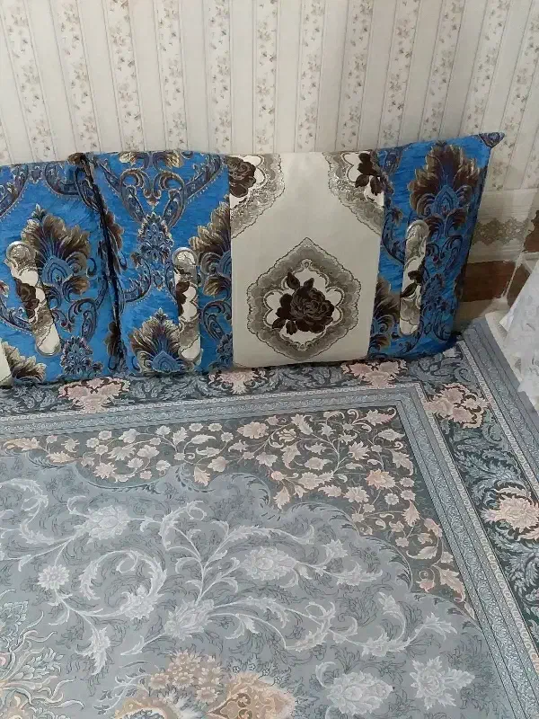 ۱۲عدد روپشتی کاملن سالم|پشتی|ارومیه, |دیوار