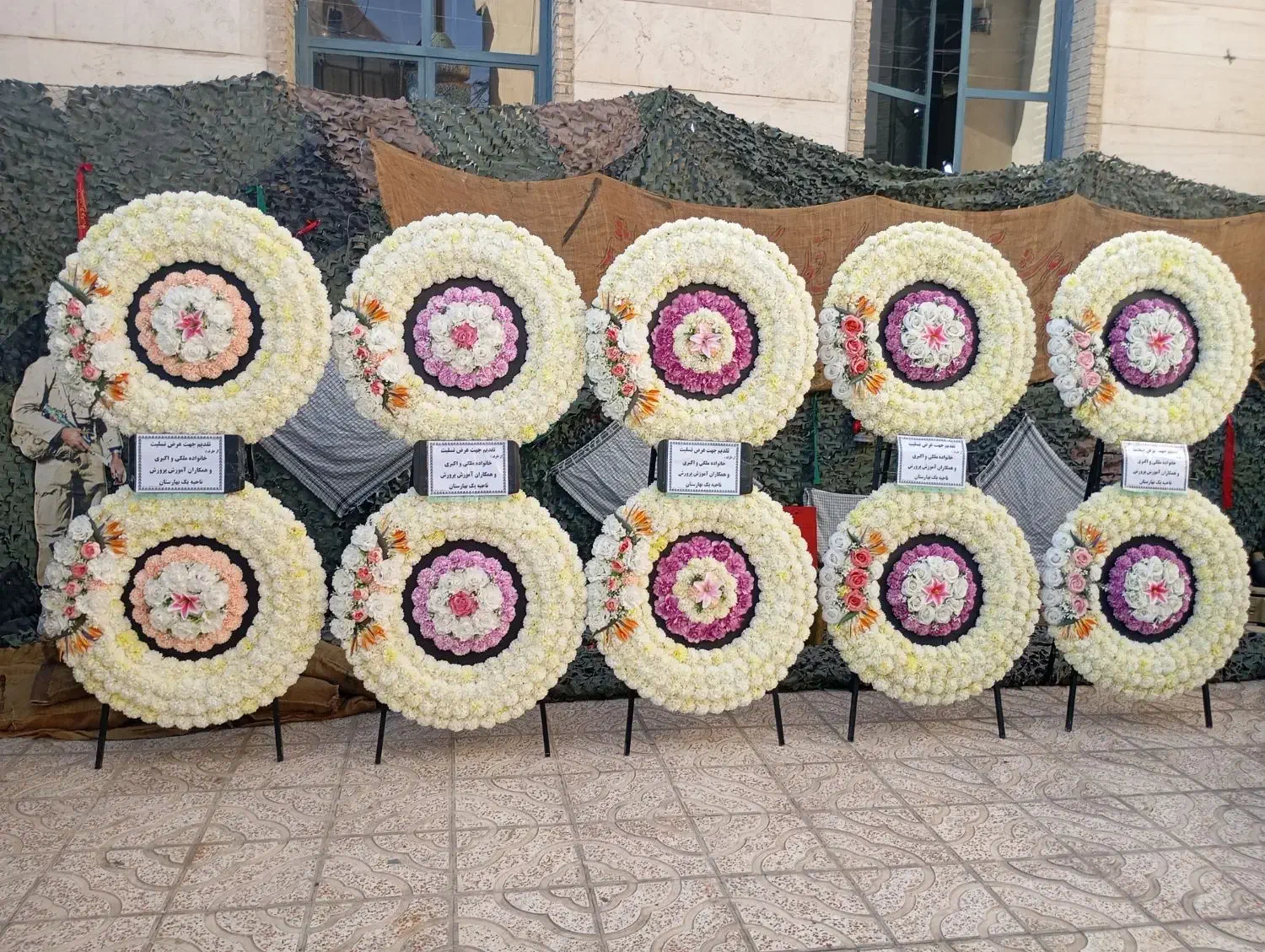 اجاره تاج گل تشریفات|خدمات پذیرایی، مراسم|رباطکریم, آدران|دیوار