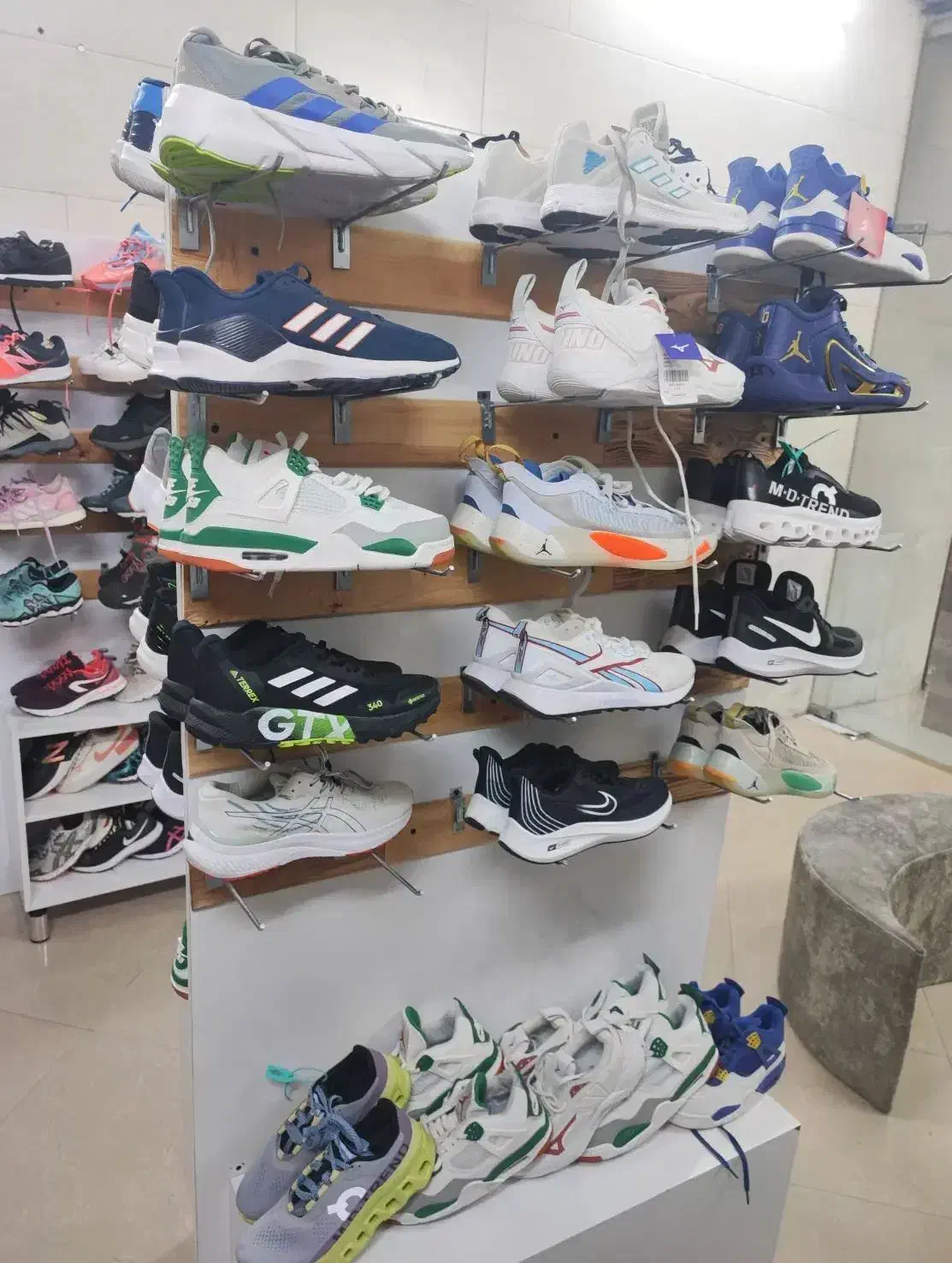 ویترین دکور شیک و زیبا|فروشگاه و مغازه|مشهد, حجاب (شهرک غرب)|دیوار