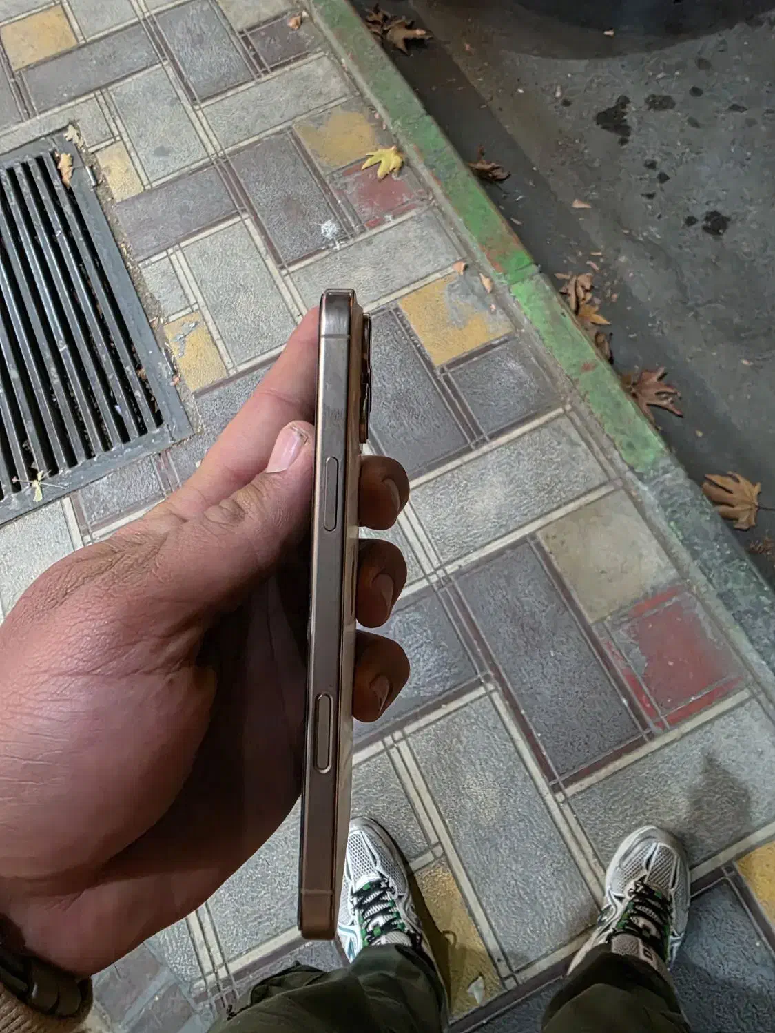 گوشی 16 پرومکس|موبایل|شاهرود, |دیوار