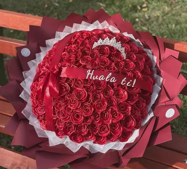 کادو پول و گل ارایی|گل مصنوعی|اصفهان, جلفا|دیوار