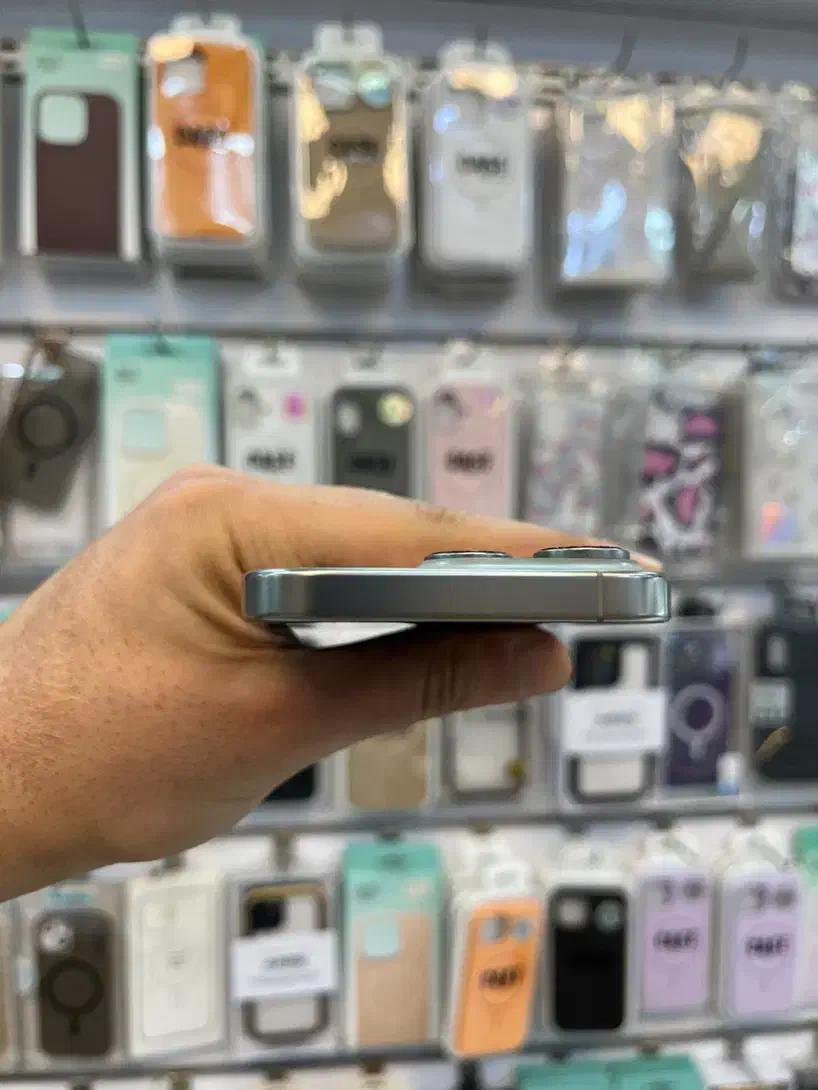 iPhone 16 Pro ZA/A|موبایل|رشت, لاکانی|دیوار