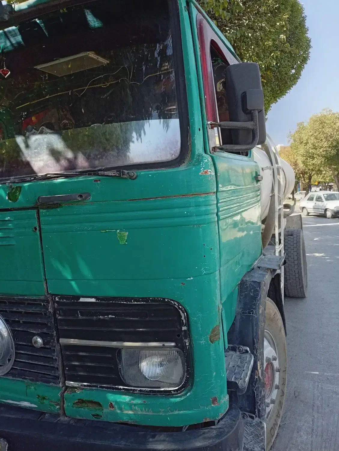 آبرسانی 10هزار لیتری جهت شفته|خدمات حمل و نقل|شهرضا, |دیوار