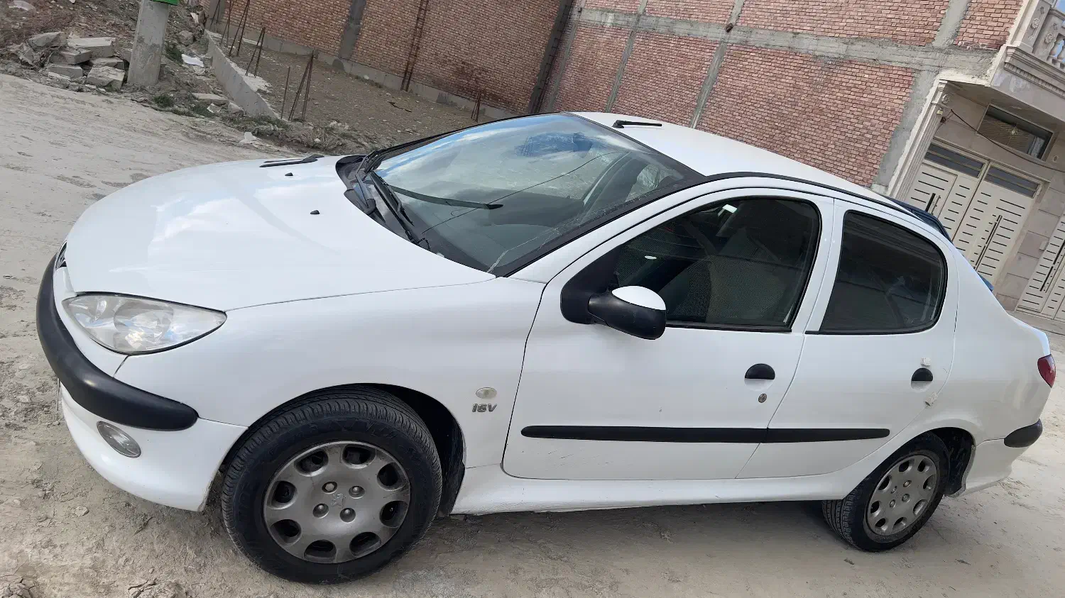 206 v8|خودرو سواری و وانت|پیرانشهر, |دیوار