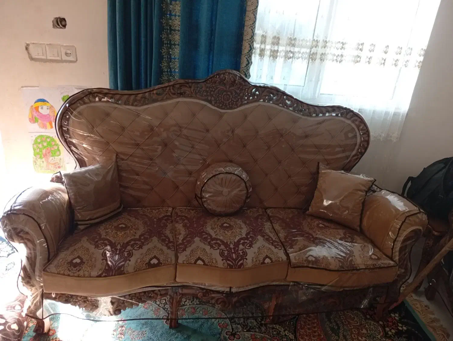 مبل سلطنتی چوب گردو اصل|مبلمان خانگی و میز عسلی|کومله, |دیوار