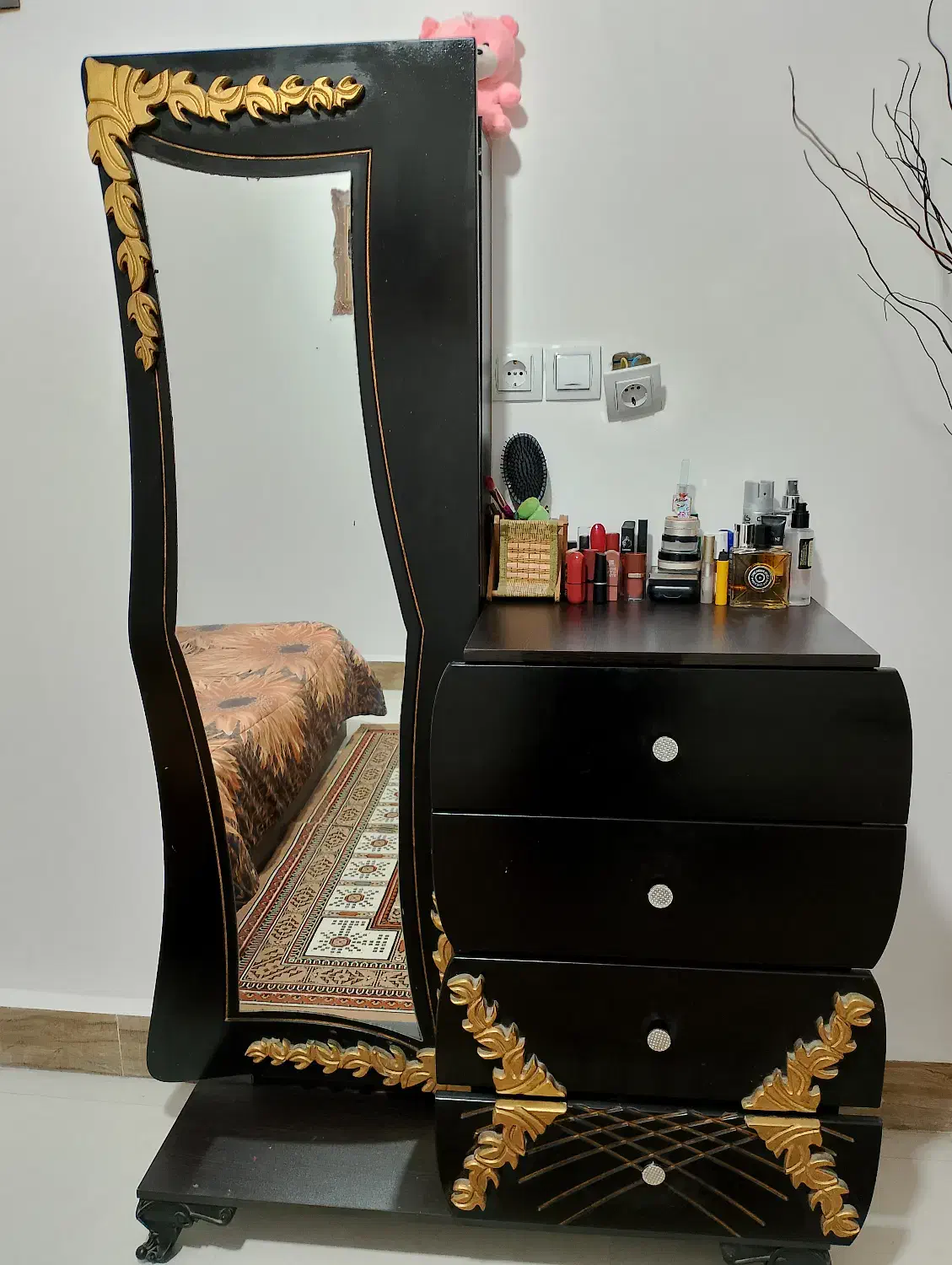 سرویس خواب با کمد آینه|تخت و سرویس خواب|چابهار, |دیوار