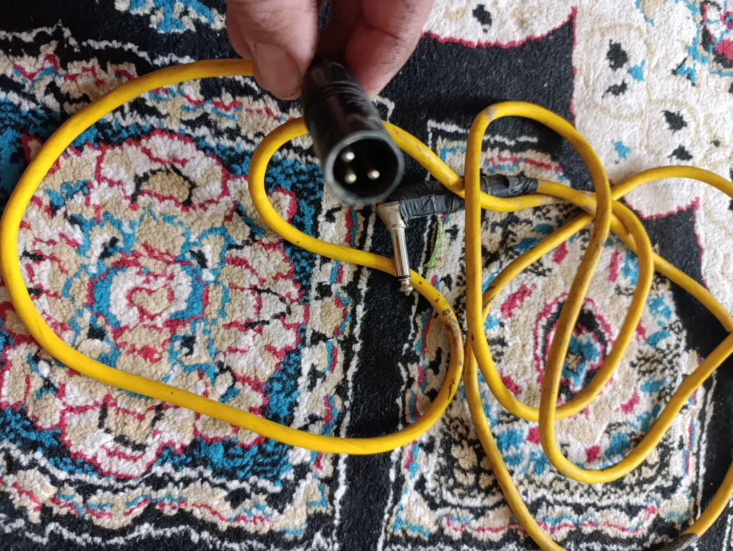 کابل میکروفن قدیمی|سیستم صوتی خانگی|شیراز, شهرک مفتح|دیوار