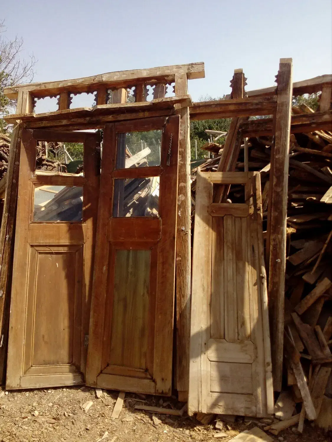 فروش درچوبی باقدمت بالا|کلکسیون اشیاء عتیقه|ابهر, |دیوار