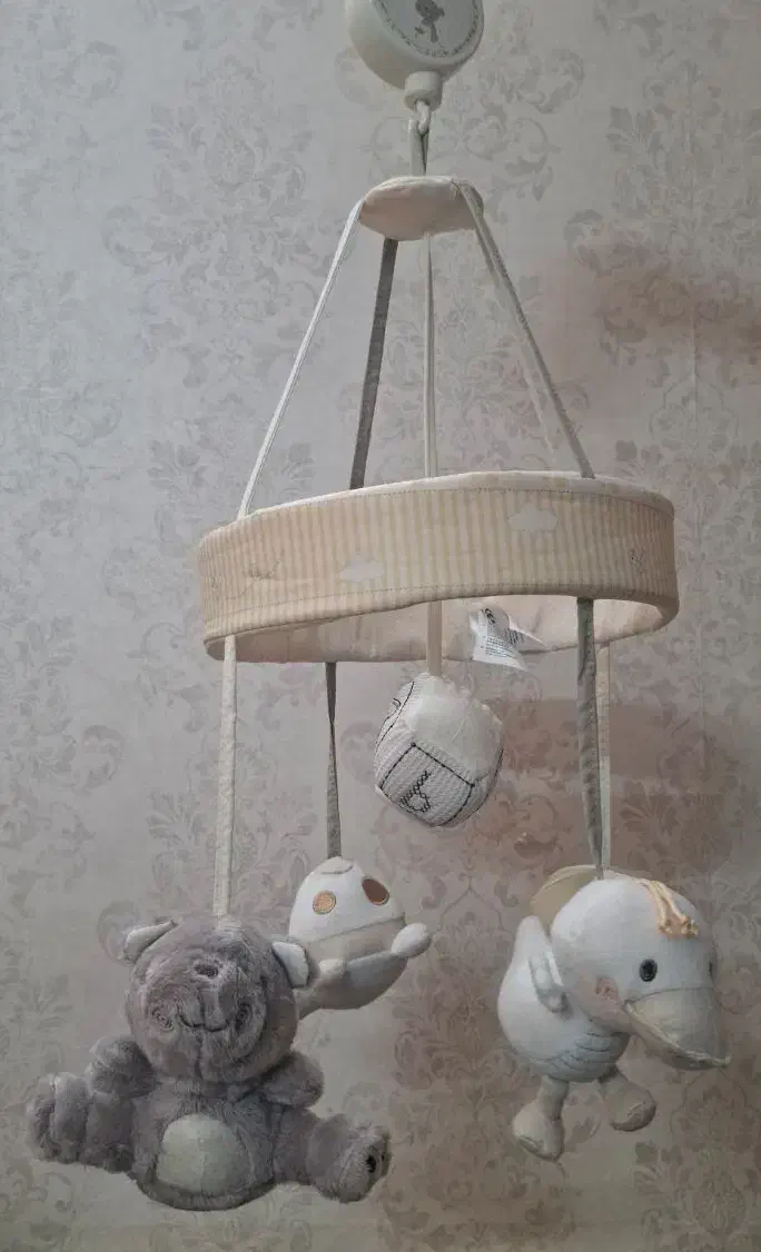 آویز تخت پارک موزیکال|اسباب و اثاث بچه|مشهد, عبادی|دیوار