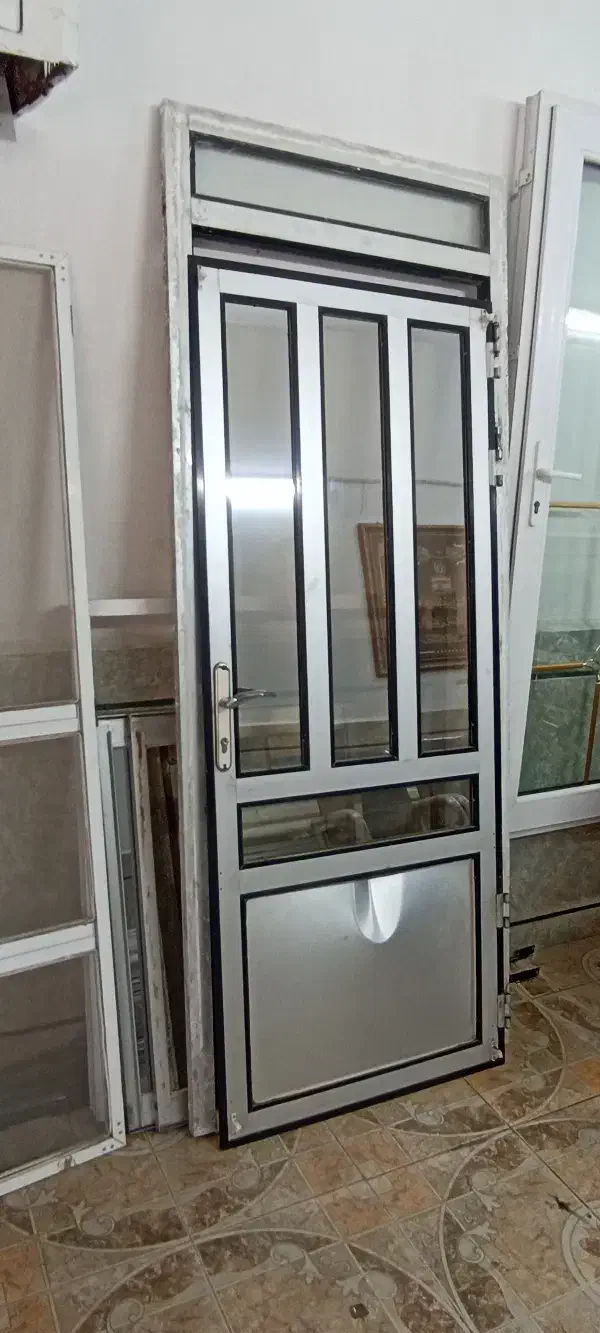 درب آلومینیومی نقره ای 90×230|مصالح و تجهیزات ساختمان|بندر ترکمن, |دیوار