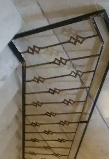 جوشکاری نبشی کشی والپست نصب حفاظ راه پله|خدمات پیشه و مهارت|چابهار, |دیوار