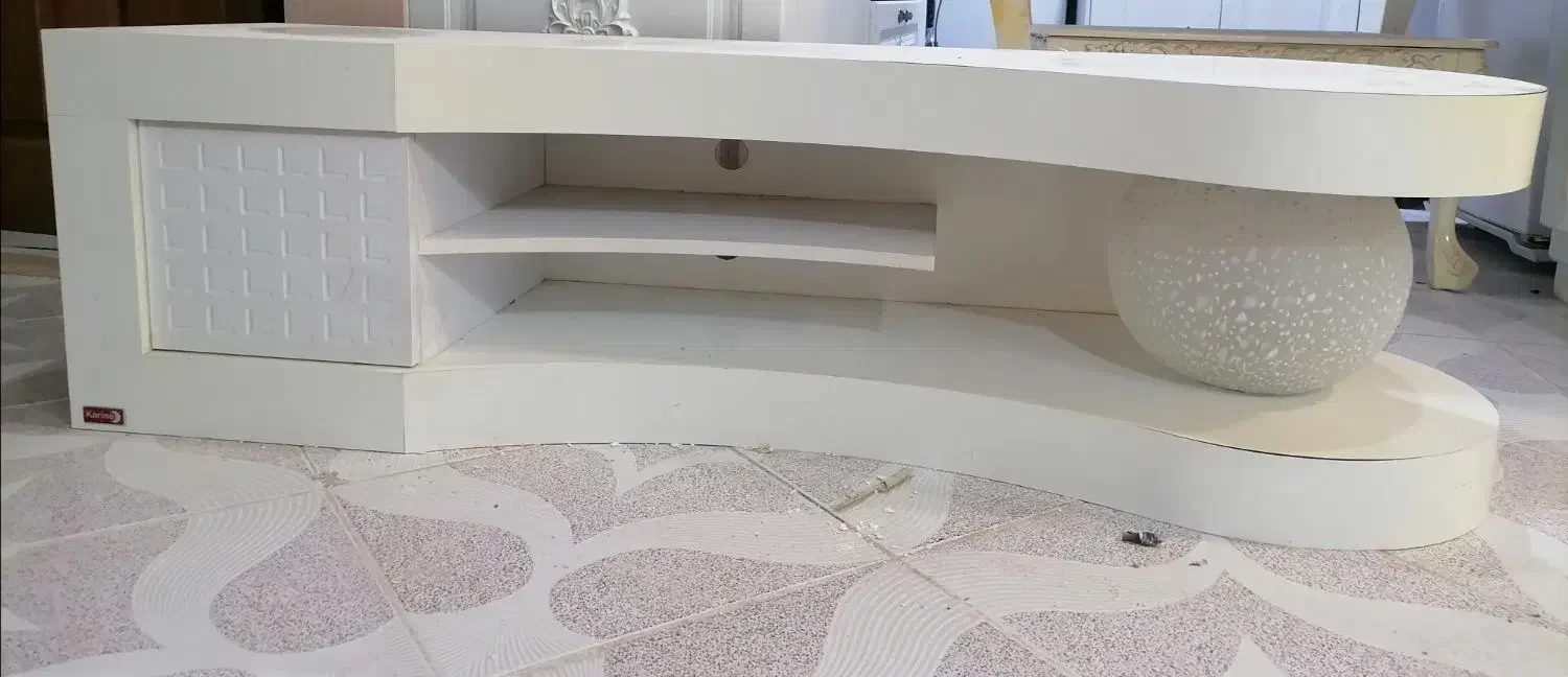 میز تلوزیون شیک در حد نو|میز تلویزیون|کرمان, |دیوار