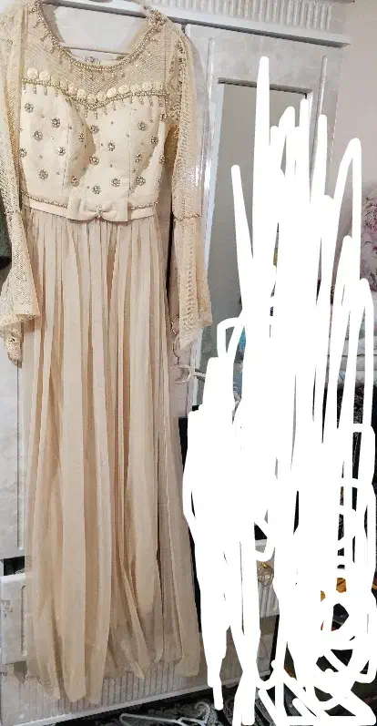 لباس مجلسی|لباس|تربت‌حیدریه, ترمینال|دیوار