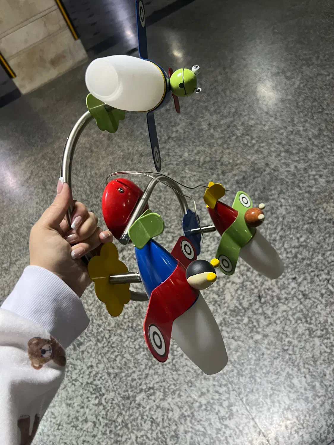 لوستر اتاق کودک|لوستر و چراغ آویز|تهران, ورزشگاه آزادی|دیوار