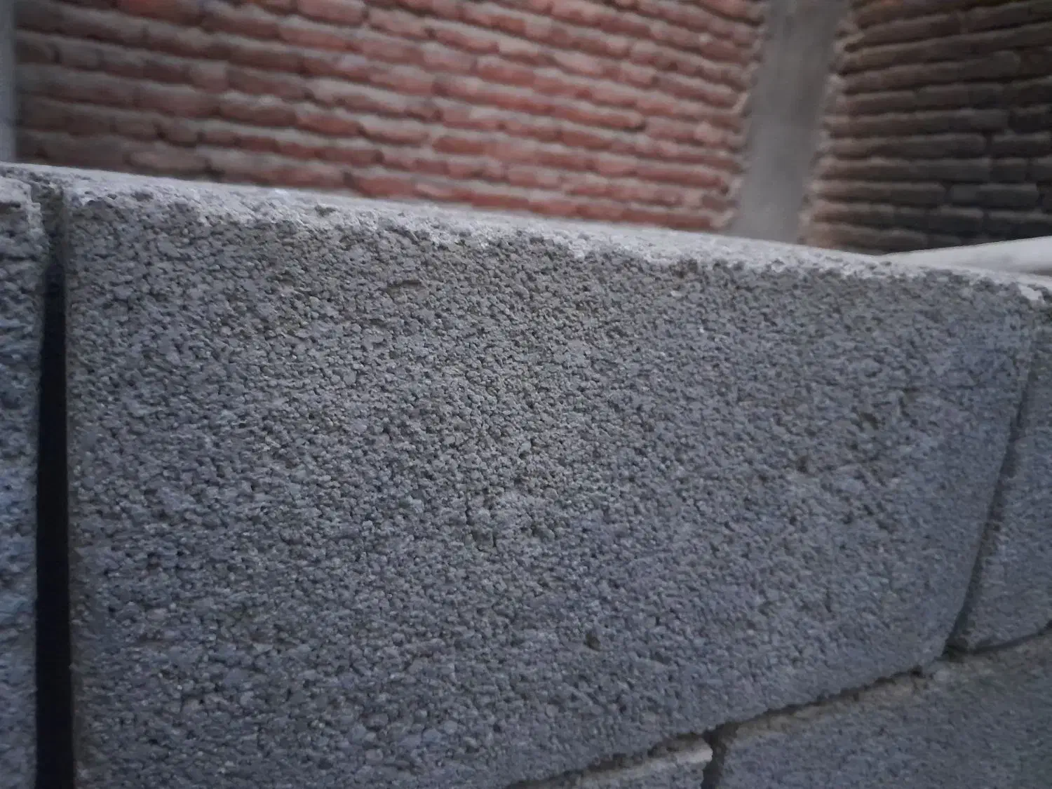 ۱۲۰۰ عدد بلوک دیواری|مصالح و تجهیزات ساختمان|بناب, |دیوار