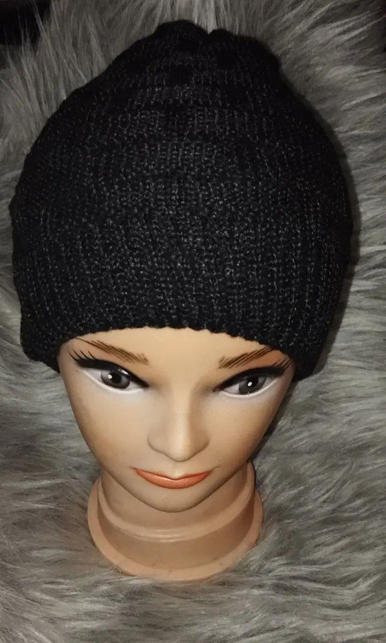 کلاه|لباس|شوط, |دیوار