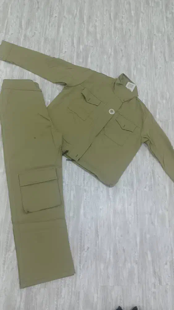 لباس زنانه|لباس|شوشتر, |دیوار