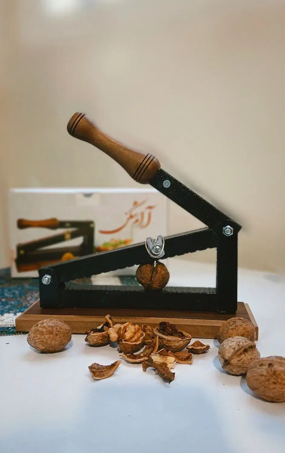 بادوم شکن بسیار کاربردی|ظروف پخت‌وپز|مشهد, موسوی قوچانی|دیوار