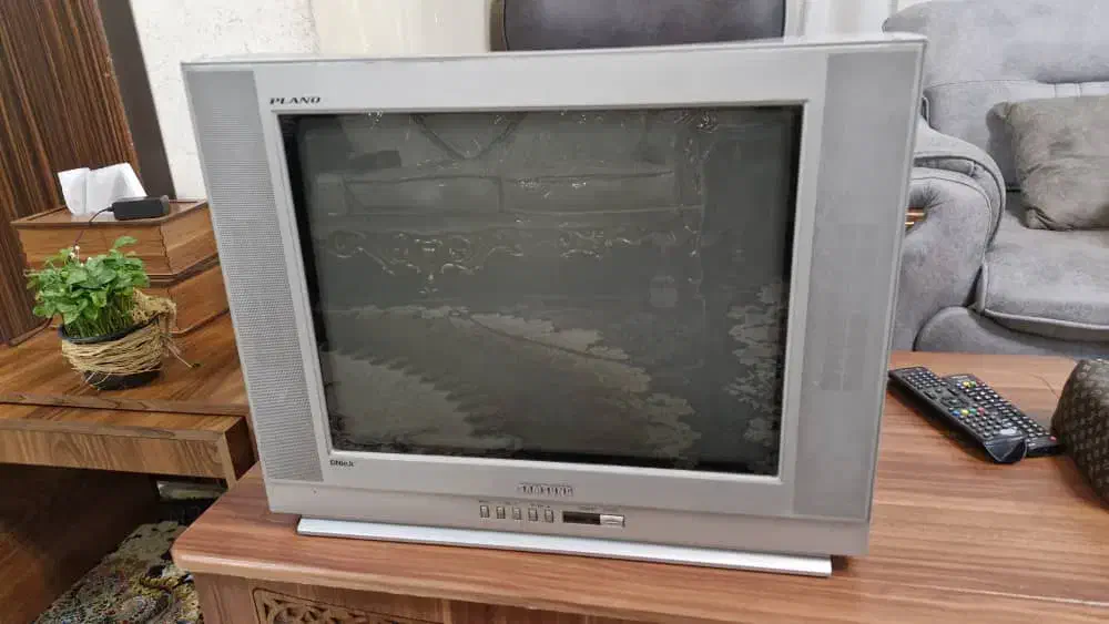 تلویزیون سامسونگ|تلویزیون و پروژکتور|شاهینشهر, عطار|دیوار