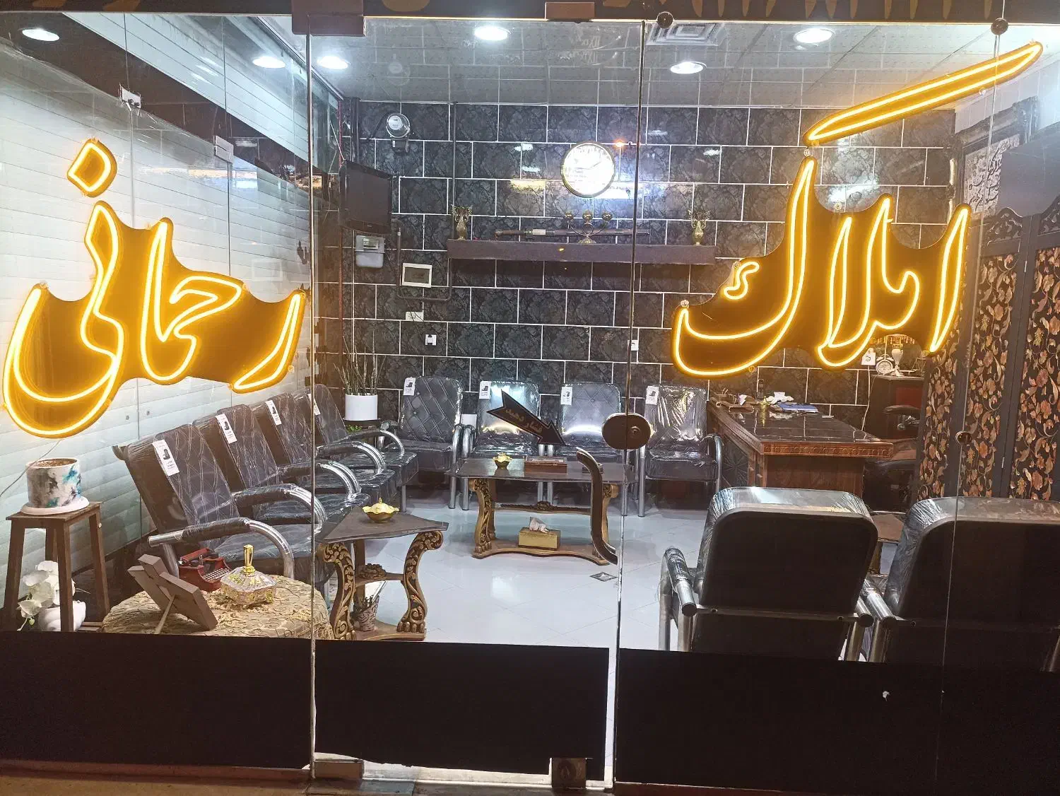 آپارتمان 94متری محدوده چهاراه معلم.|فروش آپارتمان|محمدیه-قزوین, |دیوار