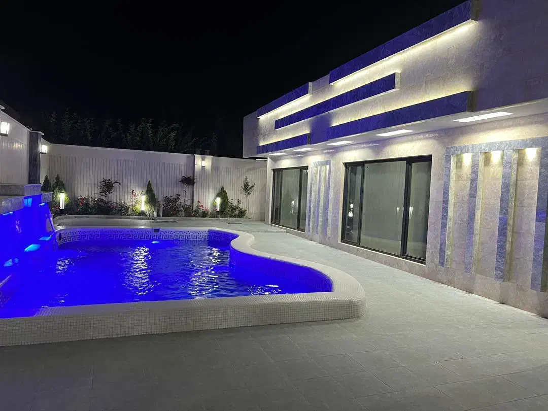 ویلا باغ استخردار ۲۵۰ متری مدرن فلت سنددار|فروش خانه و ویلا|کلاردشت, |دیوار