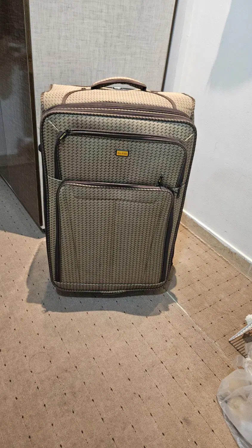 چمدان|کیف، کفش، کمربند|مشهد, سراب|دیوار