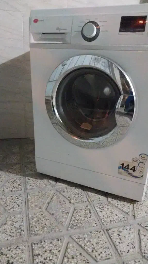 تعمیرات انواع لباسشوی اتوماتیک|خدمات پیشه و مهارت|فلاورجان, |دیوار