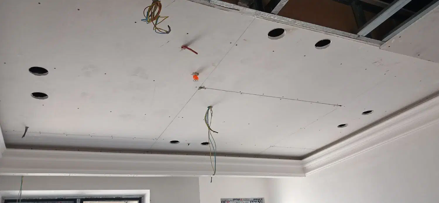 نیرو برقکار نیمه ماهر و ماهر داعم|استخدام معماری، عمران و ساختمانی|مشهد, سعد آباد|دیوار