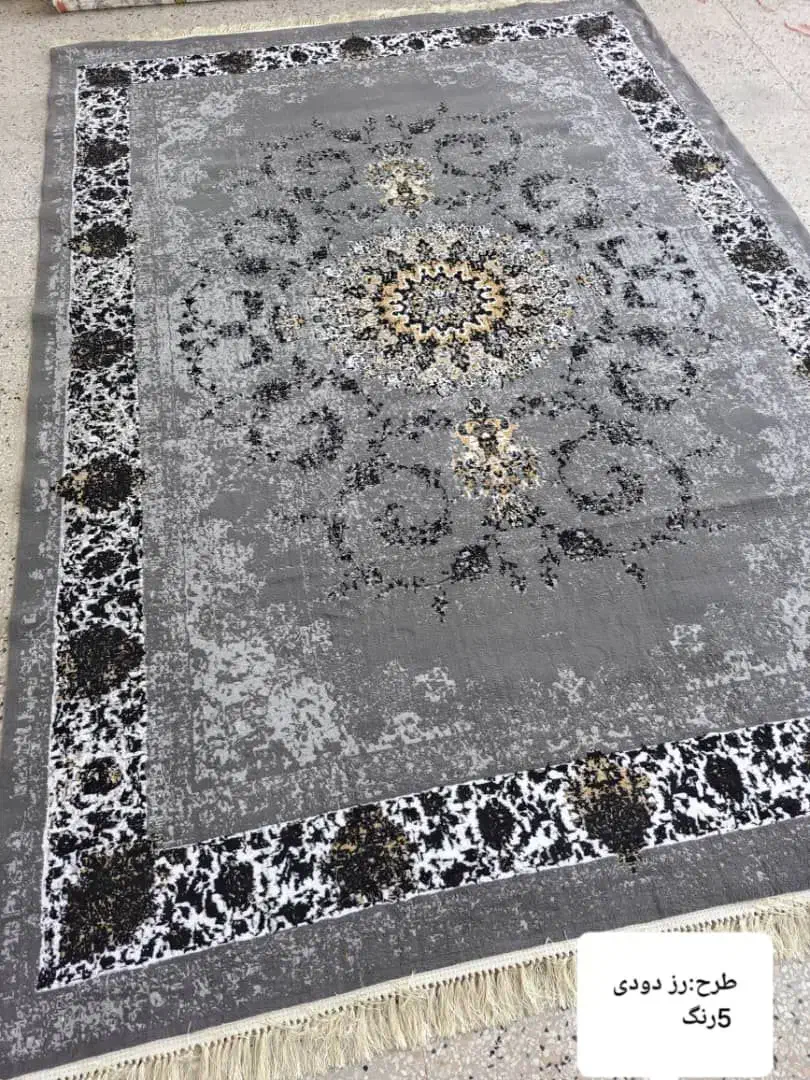 لاکی طرح ترنج&|فرش|اندیشه, اندیشه فاز ۱|دیوار