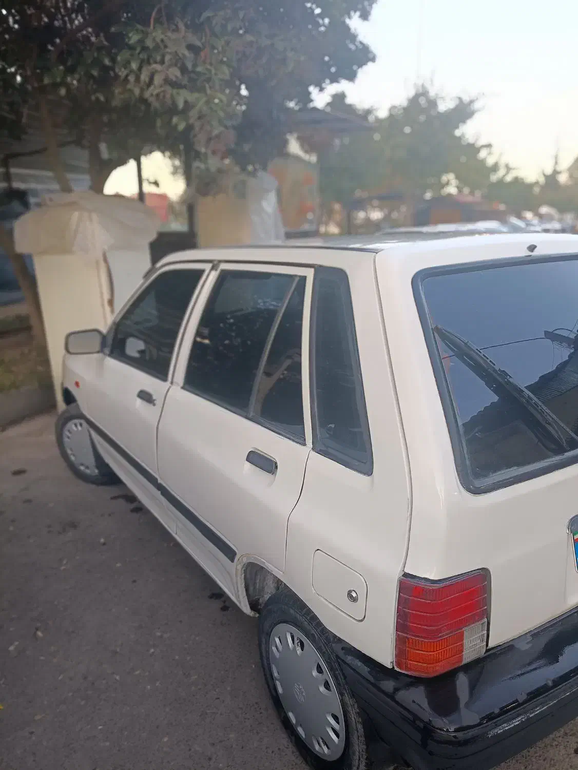 ماشین هاچپک مدل ۸۳|خودرو سواری و وانت|آستارا, |دیوار