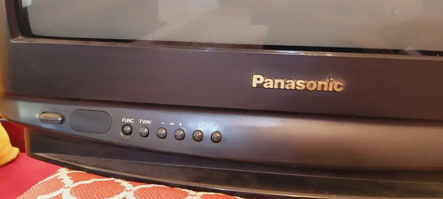 ۲ تلویزیون قدیمی پاناسونیک و ال جی|تلویزیون و پروژکتور|آمل, |دیوار