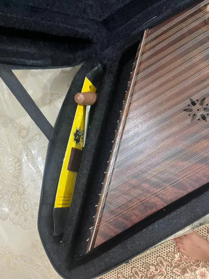 سنتور چوب گردو مناسب تمرین|سازهای سنتی|ری, دیلمان|دیوار